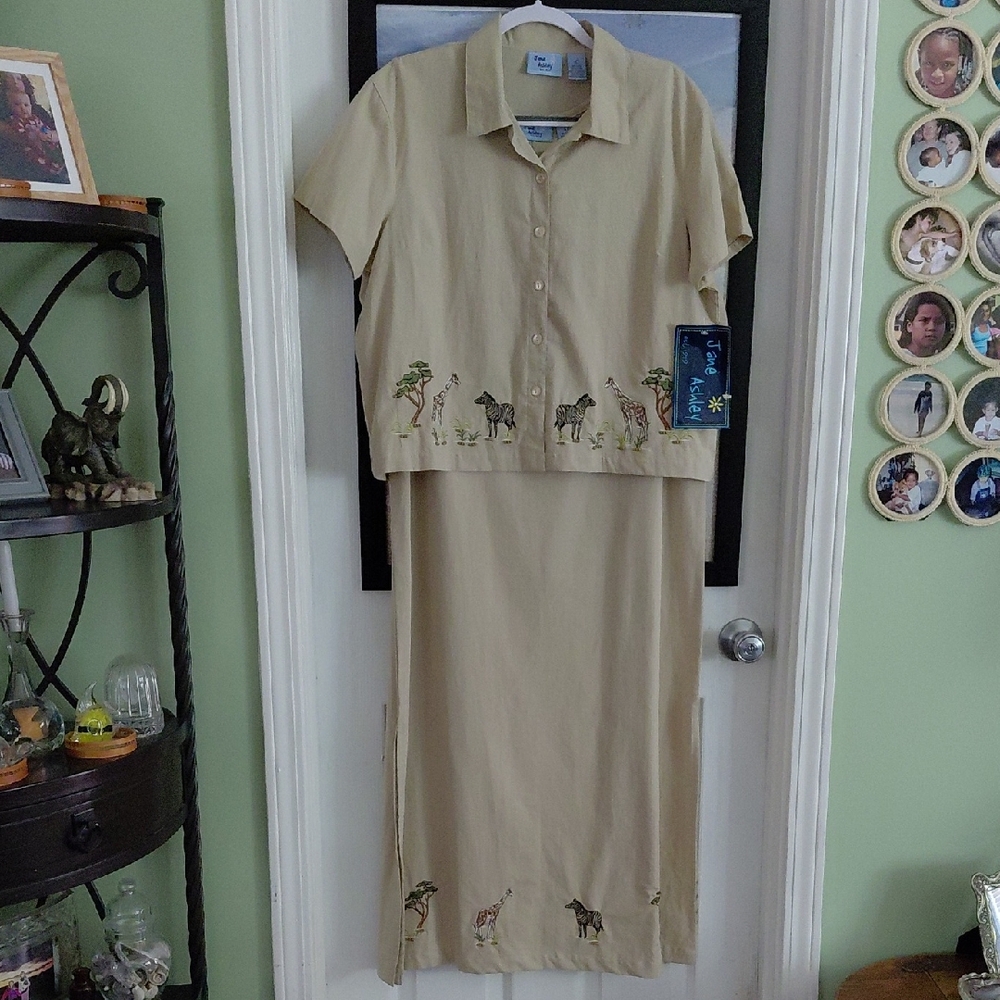 Jane Asley Vintage Dress With Short Sleeve Button Top